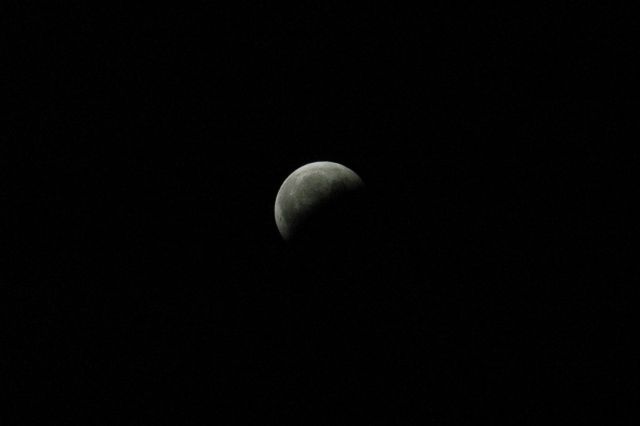 Eclissi - Fase 4 decrescente (di umberto zuddas)